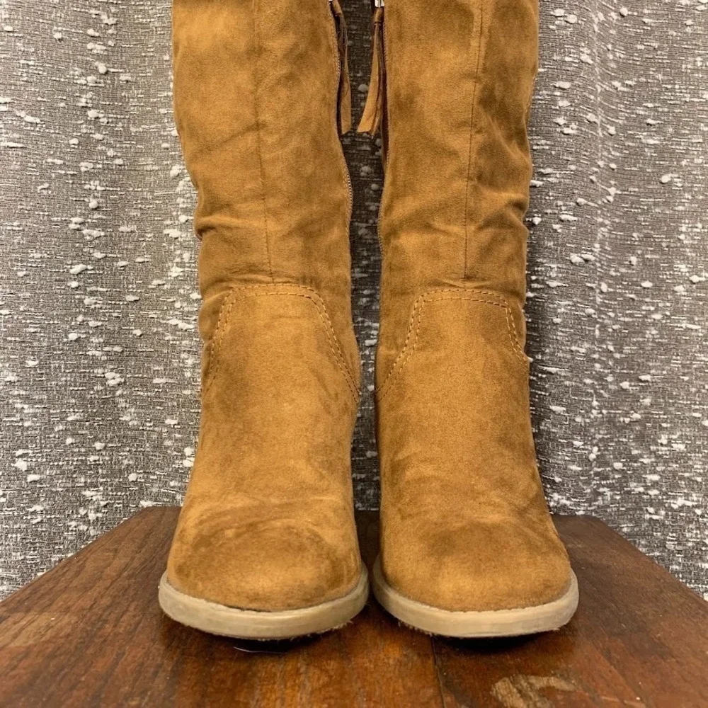 DV Dolce Vita Marilyn Tan Faux Suede Over The Knee Block Heel Boots Women's 8.5